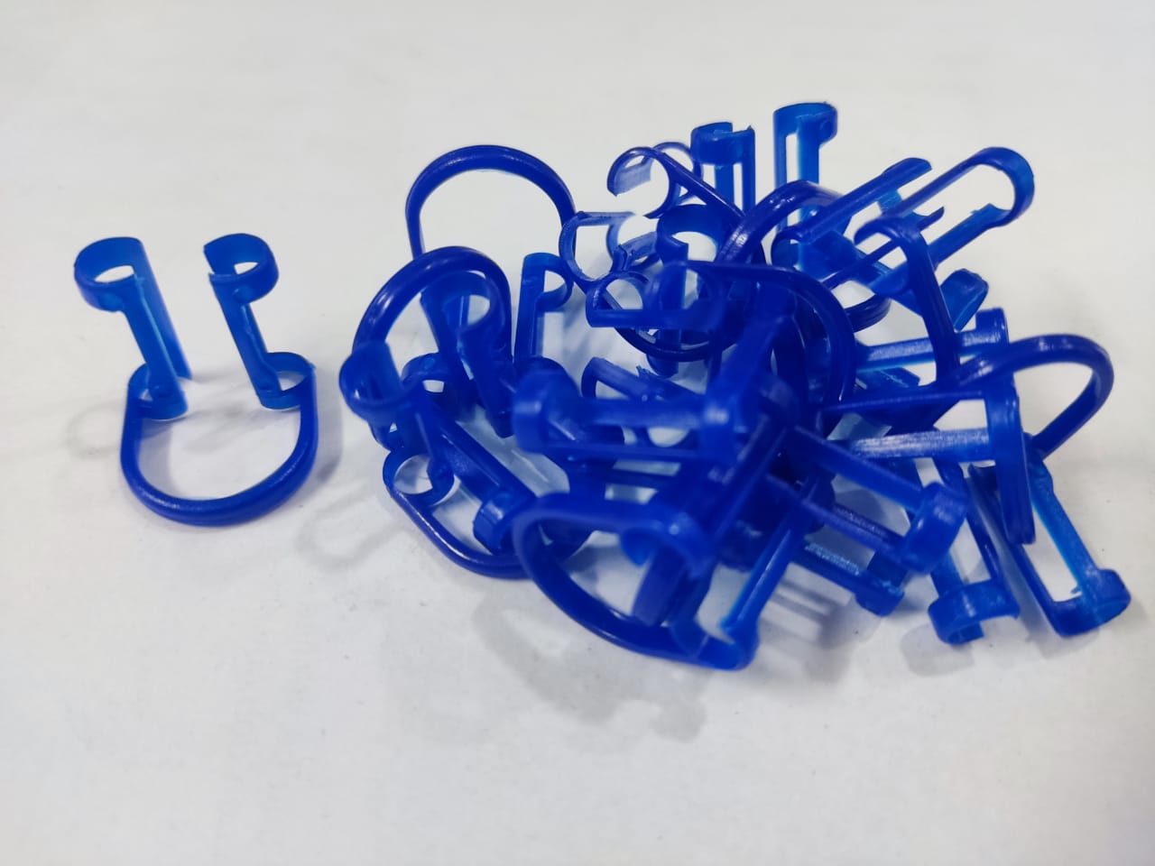 Cotton roll holder plastic